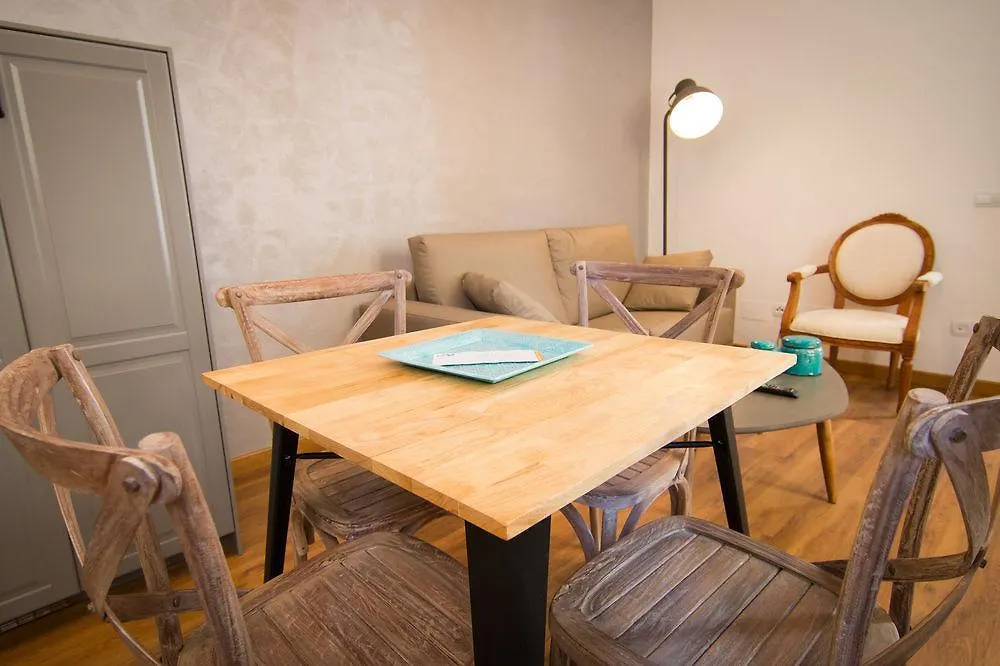 Holidays2Malaga Comfort Center Apartments
